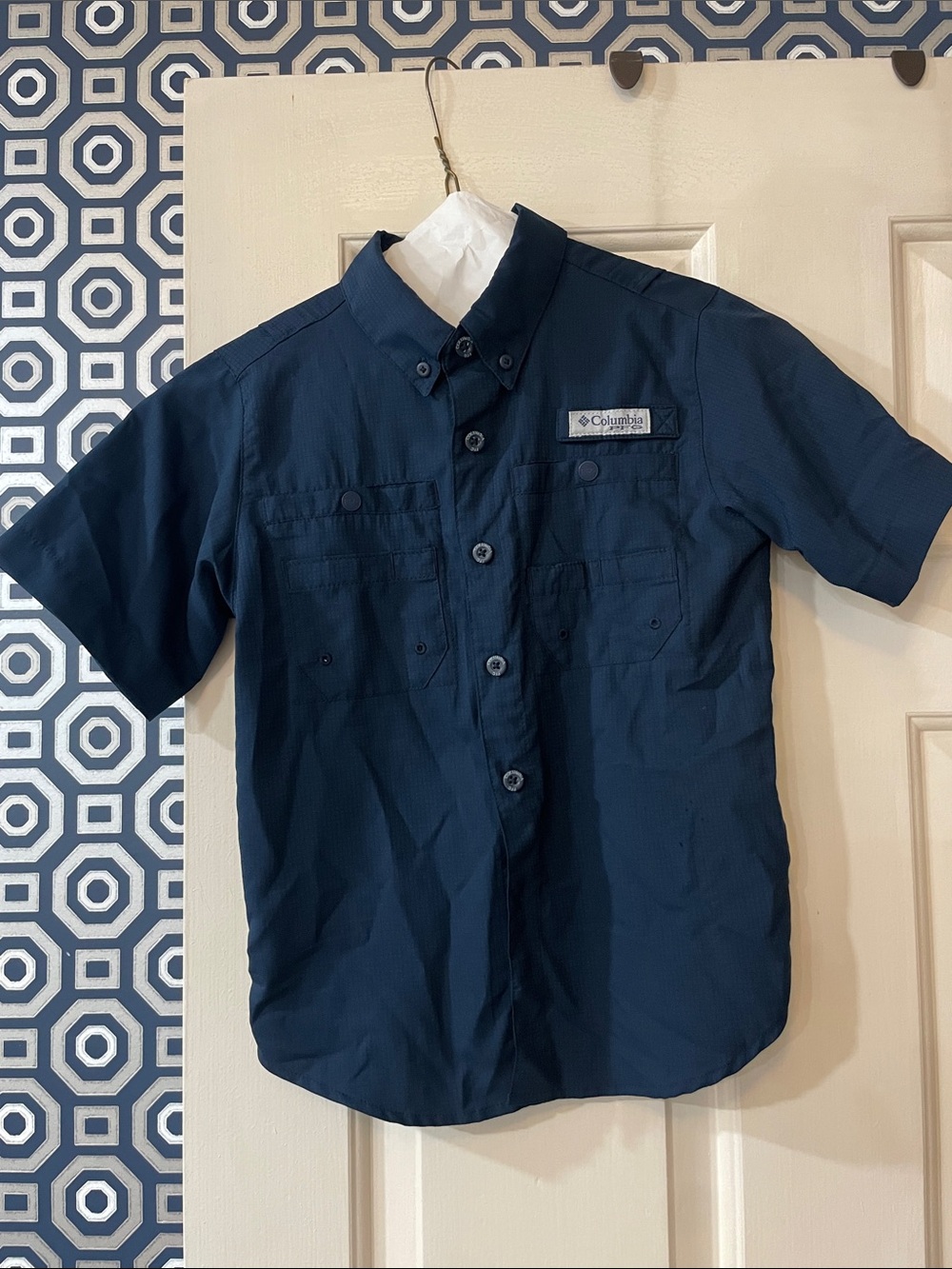 Columbia Boys' Dark Blue Short-Sleeve Button-Down Shirt